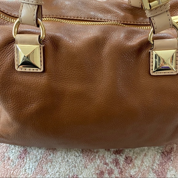 Grayson Satchel | Michael Kors - Picture 4 of 16